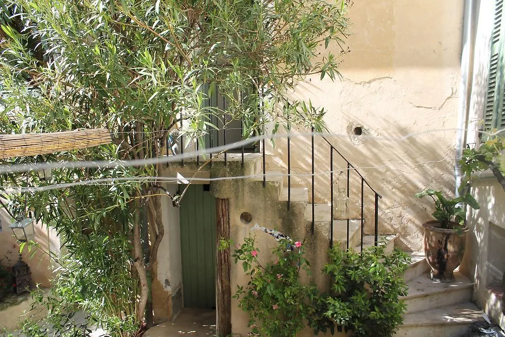 La Cachette Appartamento LʼIsle-sur-la-Sorgue 0*,  Francia