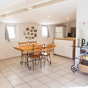 Appartamento Spacieux Rochereau, LʼIsle-sur-la-Sorgue