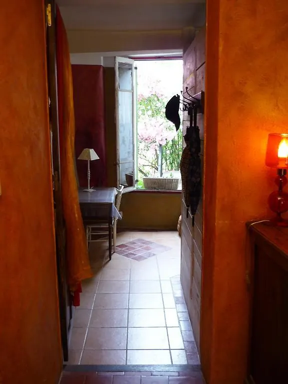 La Cachette Apartment L'Isle-sur-la-Sorgue France